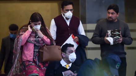 پاکستان میں کورونا کے متاثرین کی تعداد میں اضافہ 