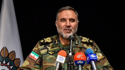 ایرانی فوج دفاعی صنعت میں کسی کی محتاج نہیں: کمانڈر بری فوج