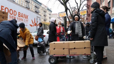 U SAD glad dok se pandemija koronavirusa pogoršava