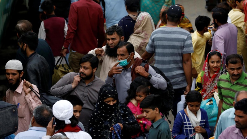 پاکستان، کورونا سے 71 افراد جان کی بازی ہار گئے