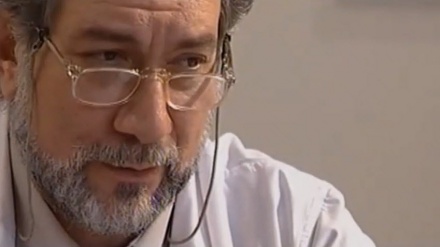 بەشێک لە زنجیره درامای یەکەم شەوی ئارامش - حەڵقەی 1