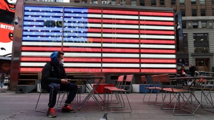 Razjedinjene američke države otimaju respiratore jedna drugoj