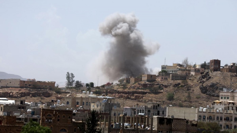 سعودی جنگی طیاروں کی یمن پر شدید بمباری