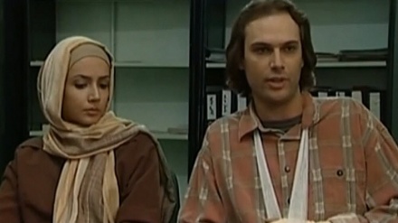 بەشێک لە زنجیره درامای یەکەم شەوی ئارامش - حەڵقەی 6