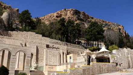 شوێنە گەشتیاریەکانی شاری شیراز