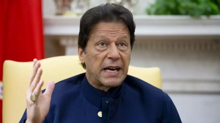 یورپ کی دیکھا دیکھی پاکستان میں لاک ڈاؤن صحیح نہیں: عمران خان