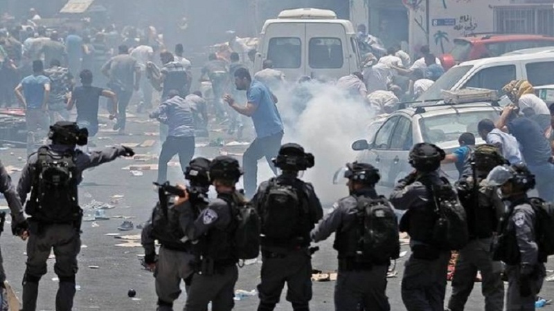 Sionist hərbçilər fələstinli didərginlər düşərgəsinə hücum ediblər