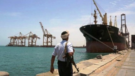 Yəməndə 20 ərzaq gəmisi səud koalisiyası tərəfindən saxlanılıb