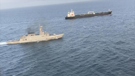 امریکی دھمکیاں بے اثر، ایران کا دوسرا بحری جہاز بھی ونیزوئیلا پہنچ گیا
