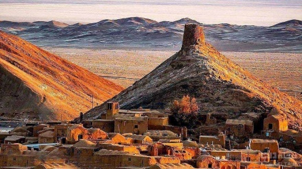 گەشت و سەیران بۆ ئەنارەک یەکێک له شارەکانی پارێزگای ئیسفەهان