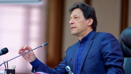 کورونا  سے نمٹنے کے لیے عالمی حل کی ضرورت ہے: عمران خان 