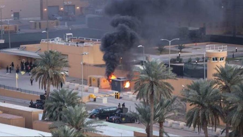 عراق میں امریکی سفارت خانے کے قریب راکٹ حملہ