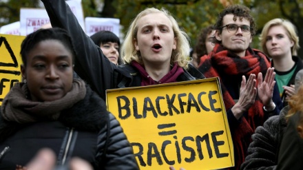 Hollandiya xalqı rasizmə qarşı aksiya keçirib