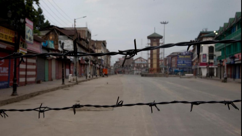 ہندوستان کے زیر انتظام کشمیر میں کرفیو، حالات کشیدہ