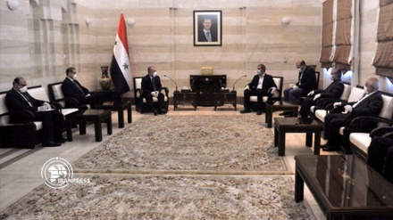 شامی عوام کے خلاف ظالمانہ پابندیوں کا مقابلہ کرنے پر تاکید