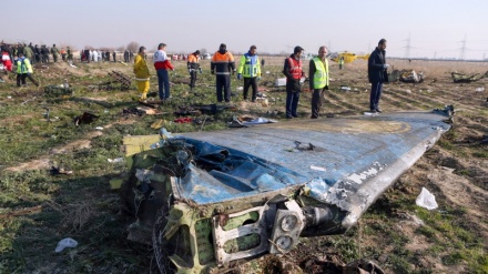 Započelo čitanje crnih kutija ukrajinskog aviona oborenog kod Teherana