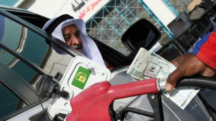 سعودی عرب میں پٹرول کی قیمتیں اُڑ چلیں
