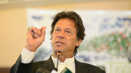 پاکستان پُر امن بقائے باہمی پر یقین رکھتا ہے: عمران خان 