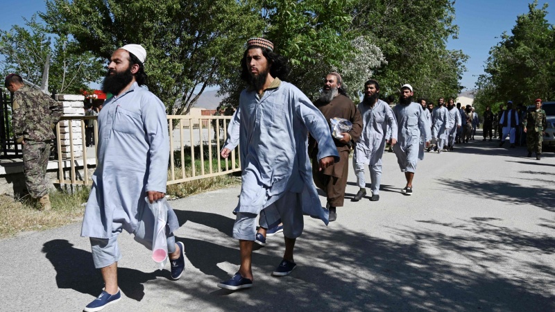 افغان حکومت نے مزید طالبان قیدی رہا کئے