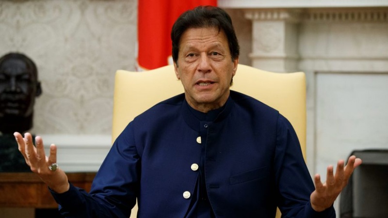 اپوزیشن جمہوریت کے پیچھے چھپنے کی کوشش نہ کرے: عمران خان
