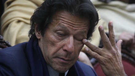 یمن میں انسانی المیہ رونما ہو رہا ہے: عمران خان