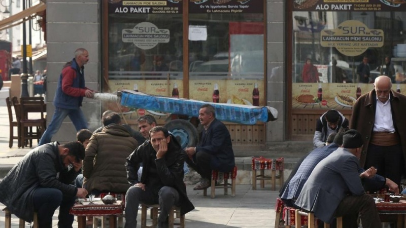 7ê Tebaxê; Di 24 saetên dawî de hezar û 185 kes li Tirkiyê bi Covid-19'ê ketine