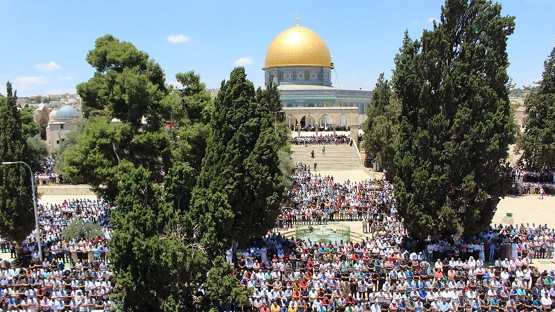 مسجد الاقصی میں نماز جمعہ کا عظیم اجتماع، 10 ہزار افراد کی شرکت