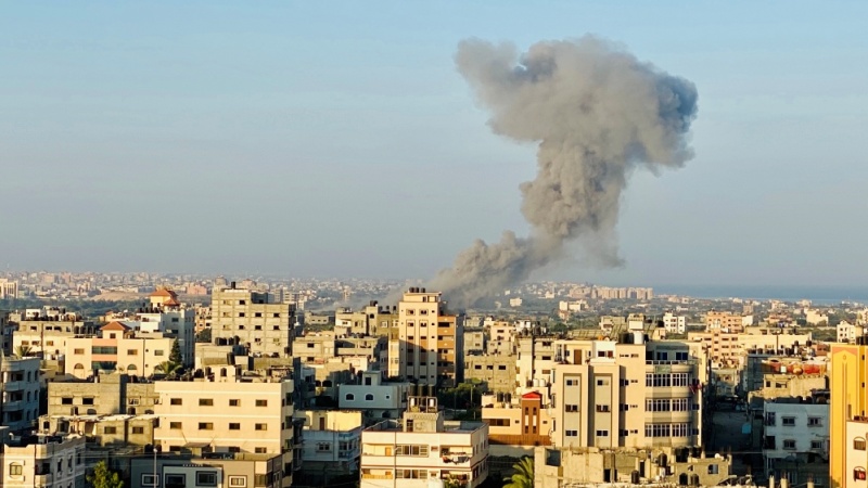 صیہونی دشمن نے غزہ پر پھر گولہ باری کی