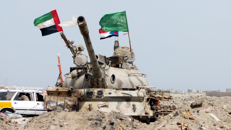 یمن میں سعودی و اماراتی آلۂ کار آپس میں بِھڑے