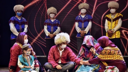 فستیڤاڵی نەتەوەیی زەماوەندی گەلانی ئێران