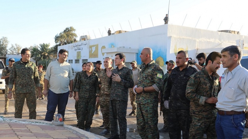  Sûriye - Mezlûm Ebdî û fermandarên QSD'ê serdana Dêrazorê kirin