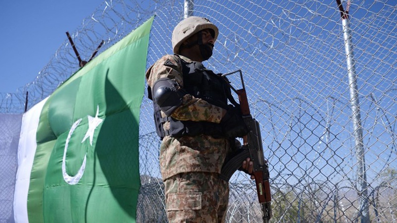 افغانستان و پاکستان کے فوجیوں کے درمیان سرحدی جھڑپیں