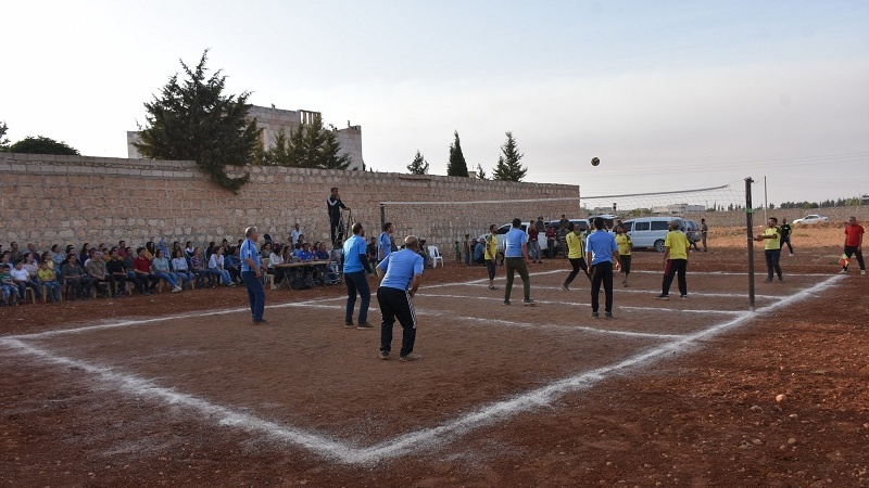  Di turnuvoya voleybol a herêma Efrînê de tîma Sînan bi serket