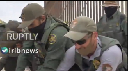 امریکا، نسل پرستی کی علامت دیوار کے خلاف مظاہرے+ ویڈیو 