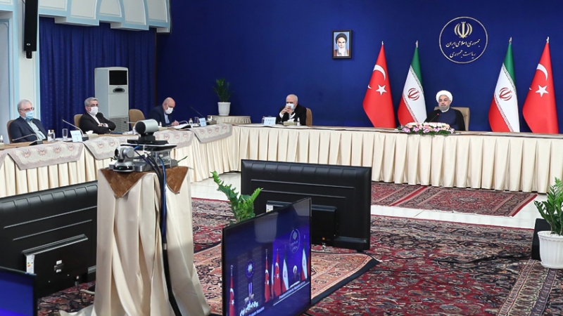 دوطرفہ، علاقائي اور بین الاقوامی تعاون کے فروغ کا ایران اور ترکی کا عزم