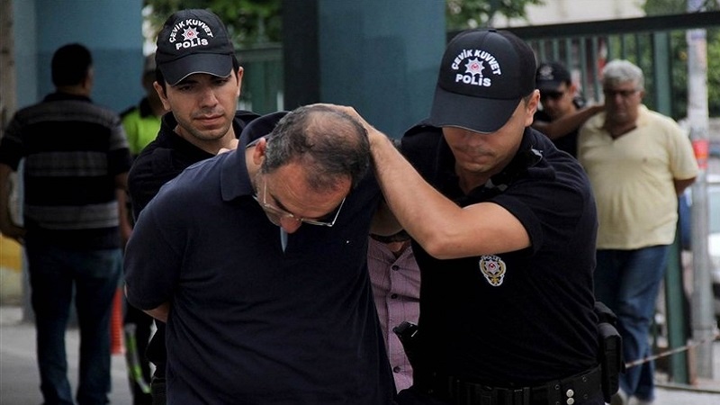 ترکی: فتح اللہ گولن گروپ کے ساتھ رابطے کے الزام میں مزید 160 افراد گرفتار