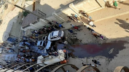Li Ezaza Sûriyê otomobîla dadwerekî hat teqandin