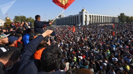 قرقیزستان میں پر تشدد مظاہرے، پارلیمنٹ ہاوس پر مظاہرین کا قبضہ