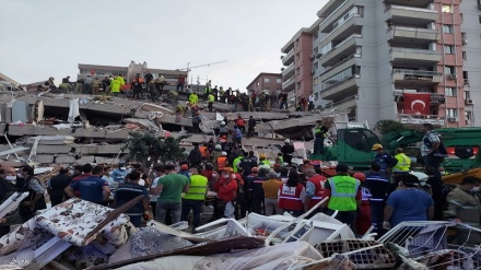 ترکی میں آئے تباہ کن زلزلے کے مناظر