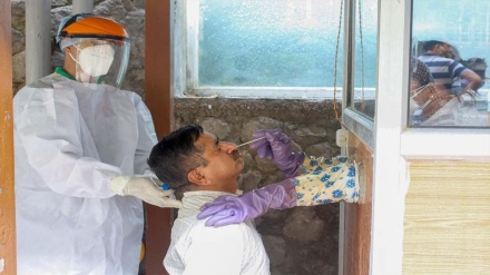 Indija bilježi najniži dnevni broj slučajeva koronavirusa