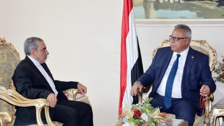 ایران کے سفیر نے یمن کی نیشنل سالویشن حکومت کے سربراہ سے ملاقات کی