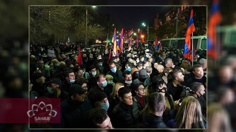 Ermənistan baş nazirinin əleyhdarları onun istefasına çağırıblar