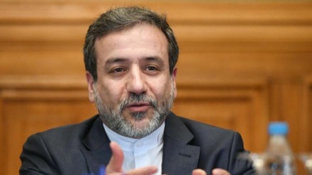 بورڈ آف گورنرز میں ایران کے خلاف قرارداد منظور کرانے کی کوشش، ڈپلومیسی کے لیے خطرہ ہے: عراقچی