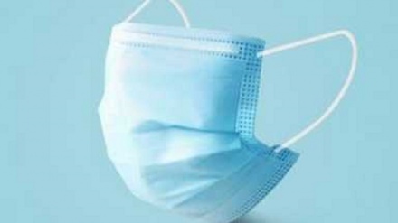 Gürcüstanda açıq havada tibbi maska taxmaq məcburi edilib