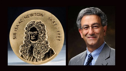 آئیزیک نیوٹن اور میکس بورن 2020 ایوارڈ ایرانی محقق کے نام 