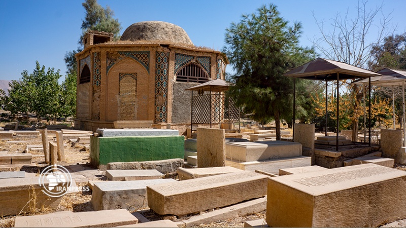 داروسەلمی شیراز ، سێهەمین گۆڕستانی دێرینی جیهانی ئیسلام