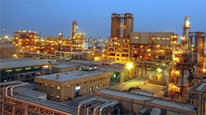 اسرائیلی انٹیلی جنس کے سابق عہدیدار: خارک پر حملہ خلیج فارس میں کشیدگی بڑھا سکتا ہے