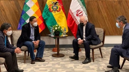 بولویہ کے منتخب صدر سے ایران کے وزیر خارجہ کی ملاقات 
