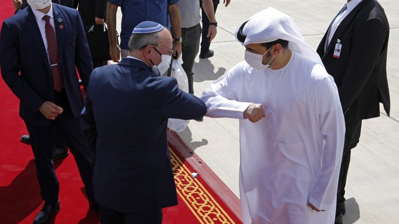 Arapi ostvaruju Netanjahuov san: Prvi komercijalni let iz Emirata na aerodromu u Tel Avivu