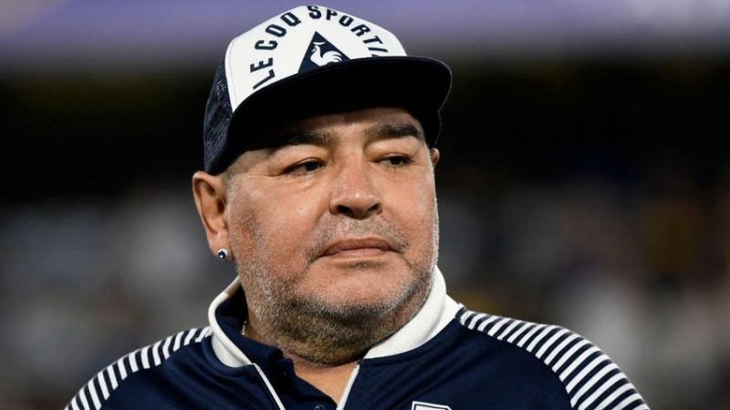 Maradonanın ölümündə şəxsi həkimi ittiham olunur